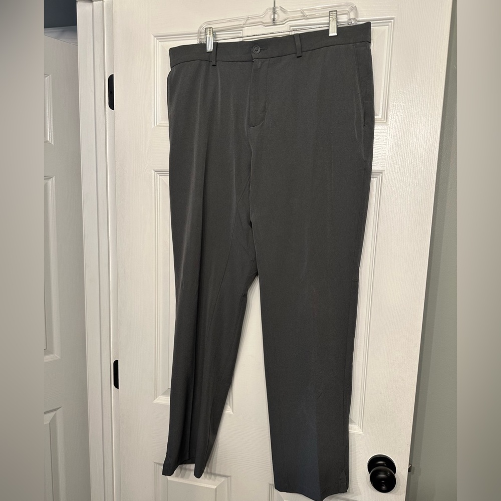 Men’s Nike Golf Standard Fit Golf Pants- 35” waist, 30” inseam (dark grey)